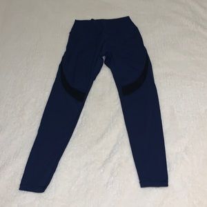 Dark blue leggings